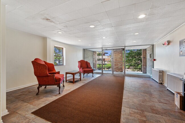 Foto del edificio - 5424 Fifth Ave