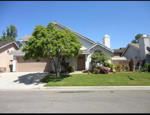 Foto del edificio - 7332 N Price Ave