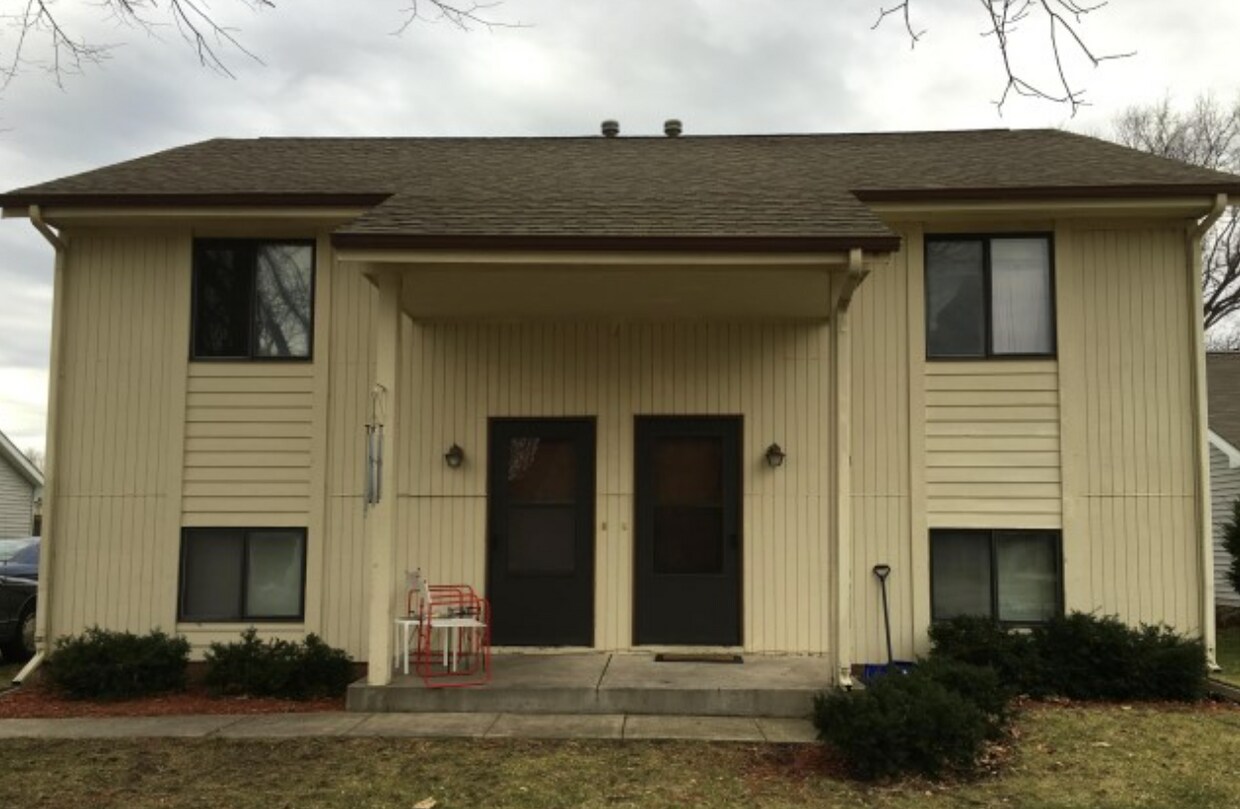 Primary Photo - 1421 Idaho Ave