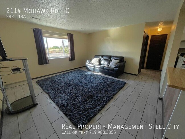 Building Photo - Fully Furnished 2-bedroom 1 bath Unit near...