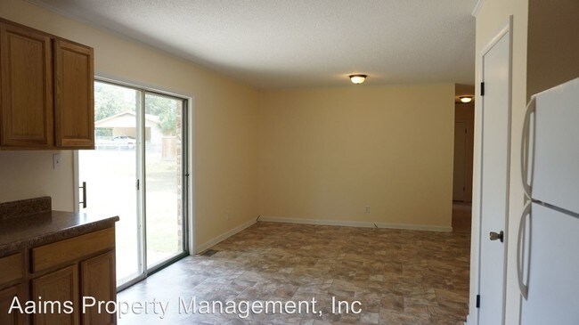 Building Photo - 3 br, 2 bath House - 6300 Belle Terre Court