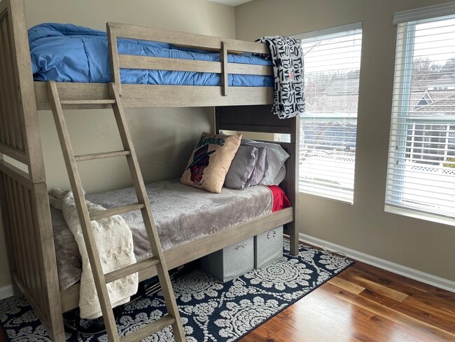 Building Photo - 19029 Park Terrace Ln