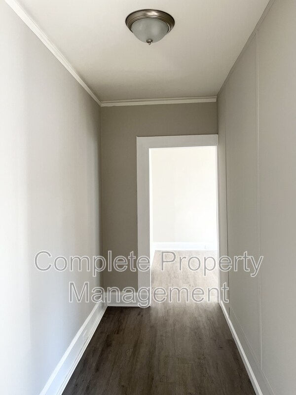 Foto del edificio - 4251 Jackson St