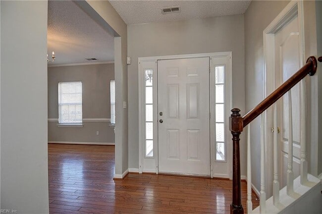 Building Photo - 3504 Fontwell Ct