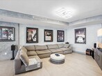 Foto principal - 18555 Collins Ave