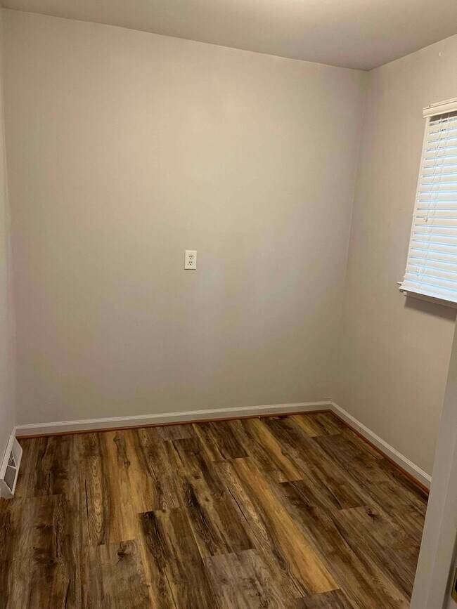 Foto del edificio - Caroline St. - 3BR / 2BA