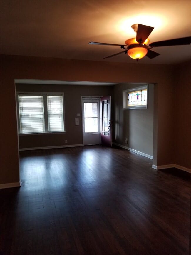 Foto del edificio - 3632 Watson Rd