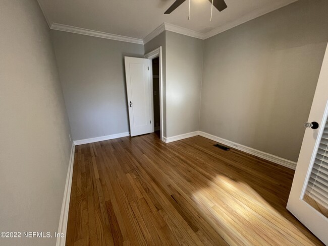 Building Photo - 3955 Herschel St