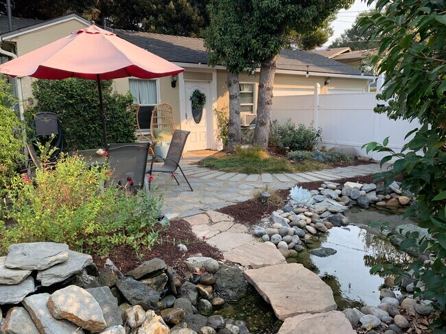 Building Photo - 646 Caudill St