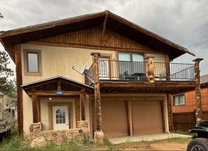 Building Photo - 439 Birch Ave