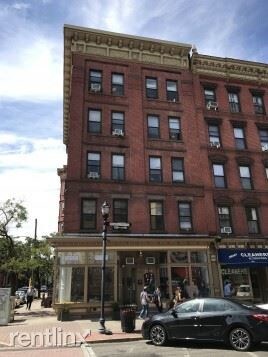 Foto principal - 1200 Washington St