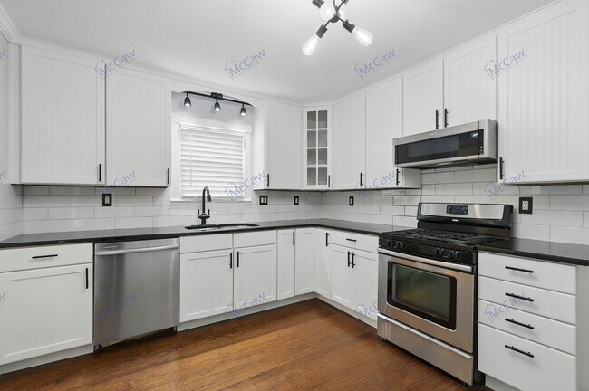 Foto del edificio - 2516 Primrose Ave