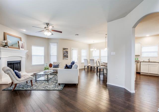 Foto del edificio - 9916 Moccasin Creek Ln