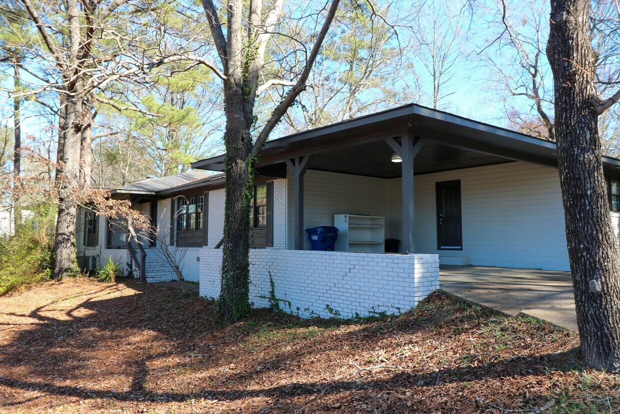Foto principal - Large Family Home Pell City, AL
