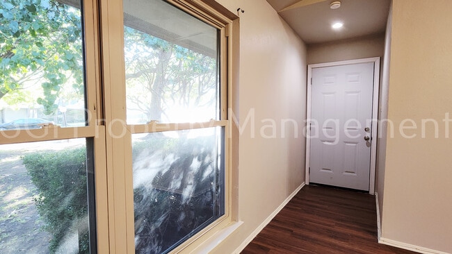 Photo - 13607 Flagstone Ln House