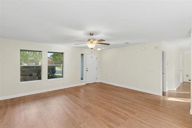 Building Photo - 172 Discovery