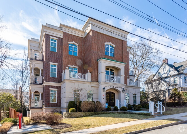 Building Photo - 14 Euclid Ave