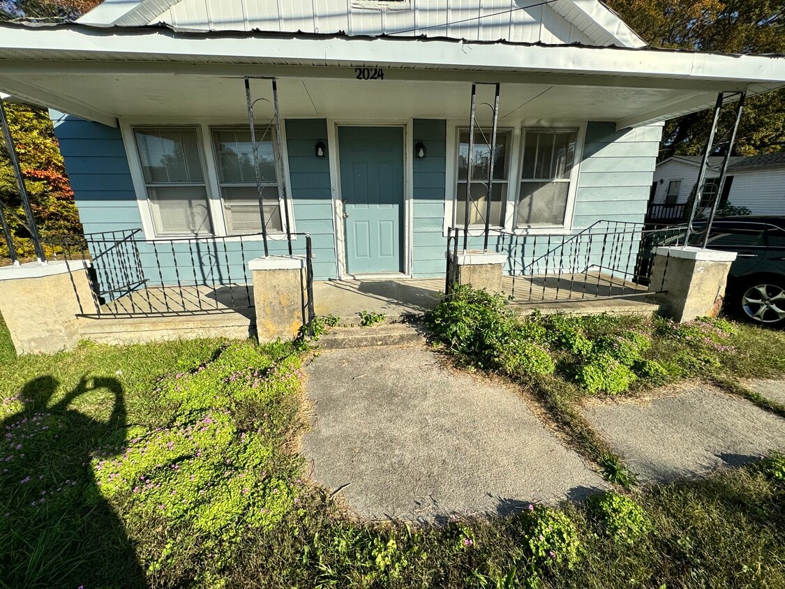 2024 Halifax St, Emporia, VA 23847 House Rental in Emporia, VA