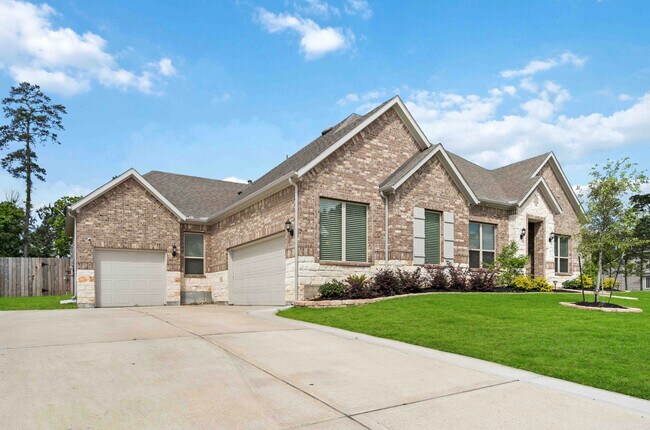 Foto del edificio - 6402 Cash Oaks Dr