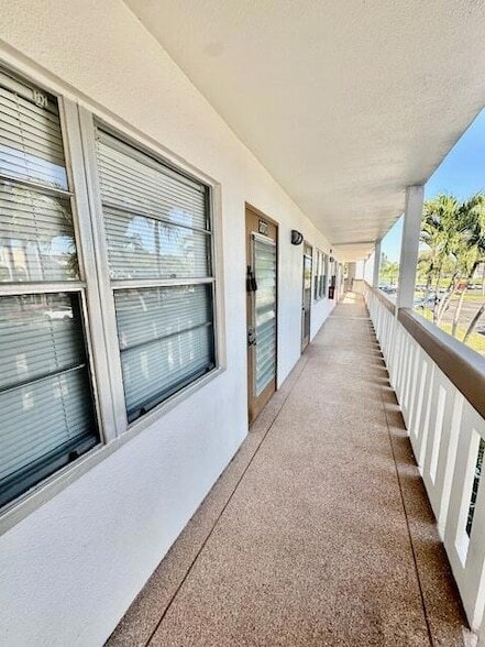 Photo - 2070 Cornwall D Apartment