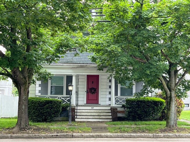 Photo - 487 Andover St House
