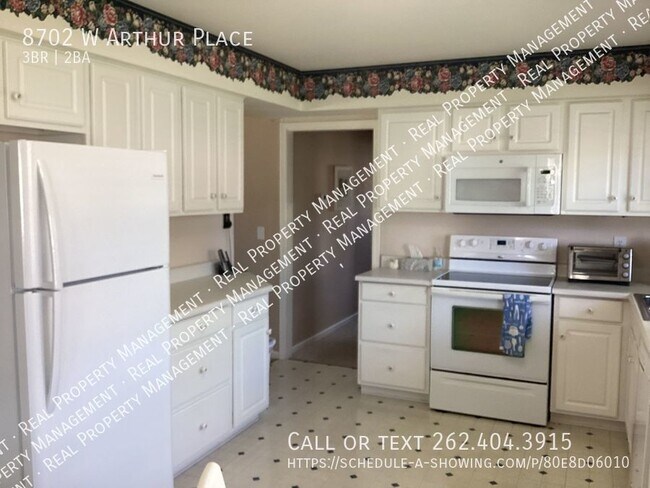 Building Photo - Single Family Home in a Great Neighborhood!