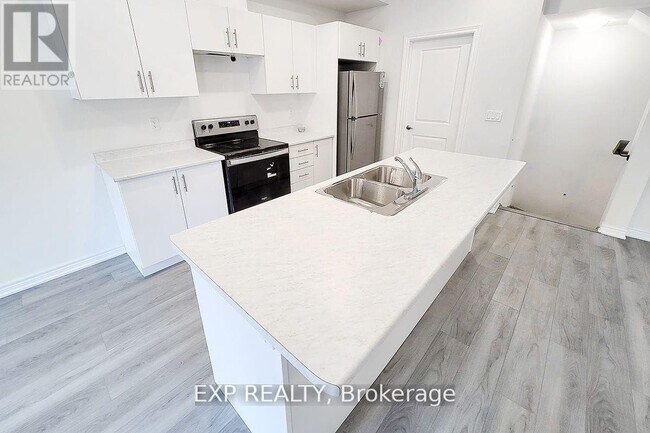Building Photo - 40 Zinfandel Dr