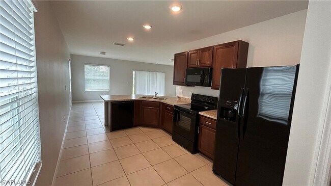 Building Photo - 10328 Silver Pond Lane