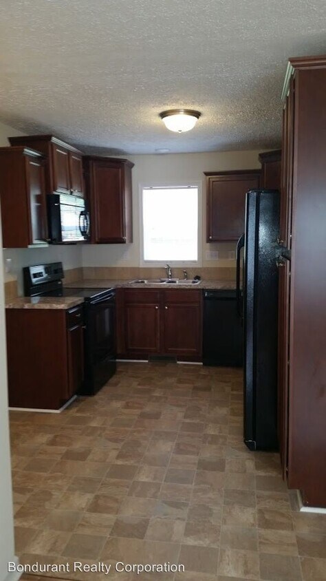 Building Photo - 401 Clement St