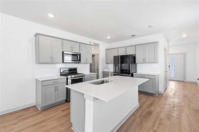Foto del edificio - 515 Millbrook Blvd