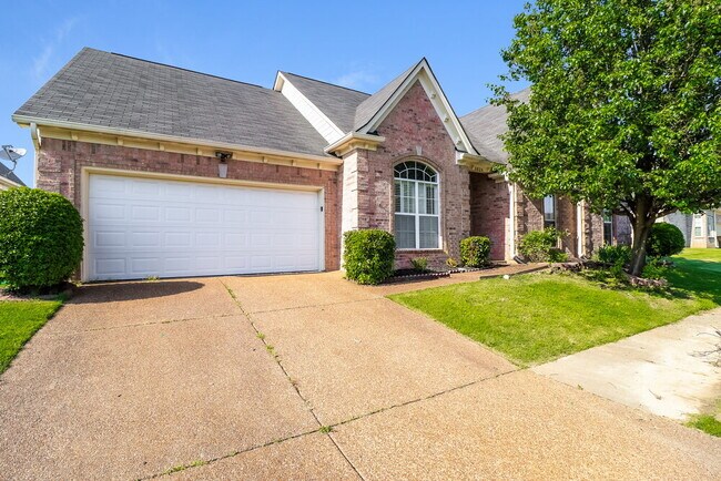 Building Photo - 9824 Calderdale Dr