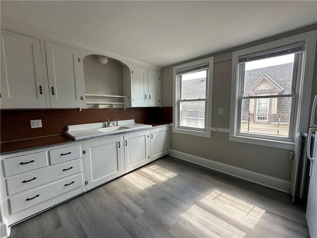 Foto del edificio - 1245 Cranston St