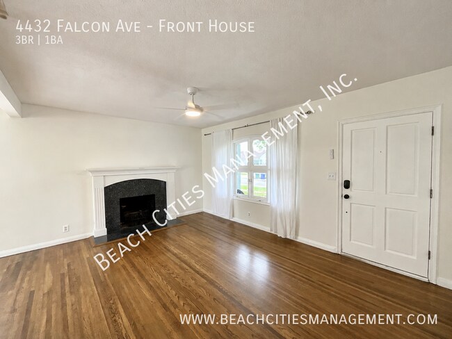 Foto del edificio - 4432 Falcon Ave
