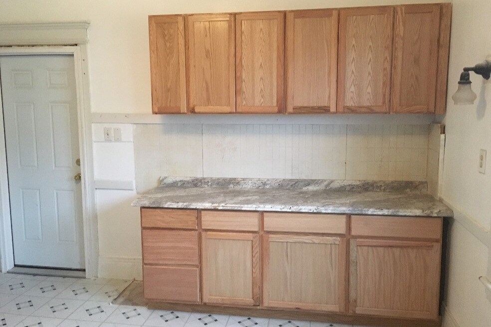 Primary Photo - 507 Avery Ave