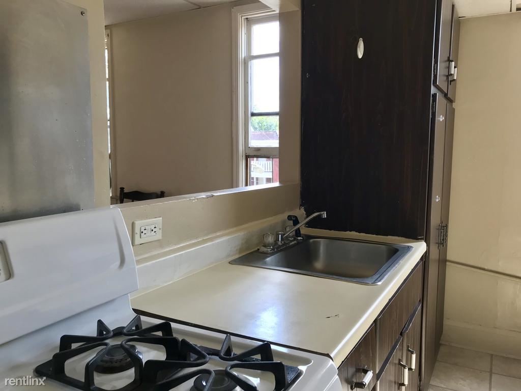 3237 Dawson St Unit 2, Pittsburgh, PA 15213 Room for Rent in