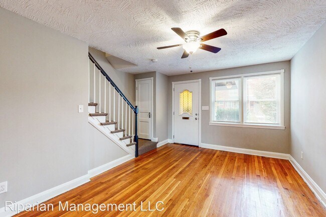 Building Photo - 2 br, 1 bath House - 1517 N Kenwood Ave