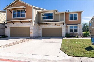 Building Photo - 1620 Bryant Dr