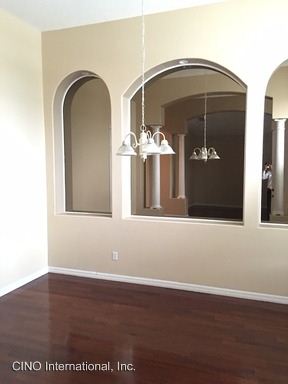 Foto del edificio - 2540 The Oaks Blvd