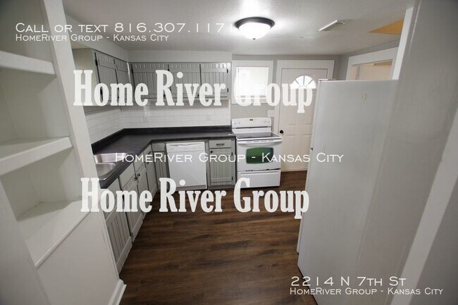 Building Photo - 4 bedroom 2 bath St Joe Home
