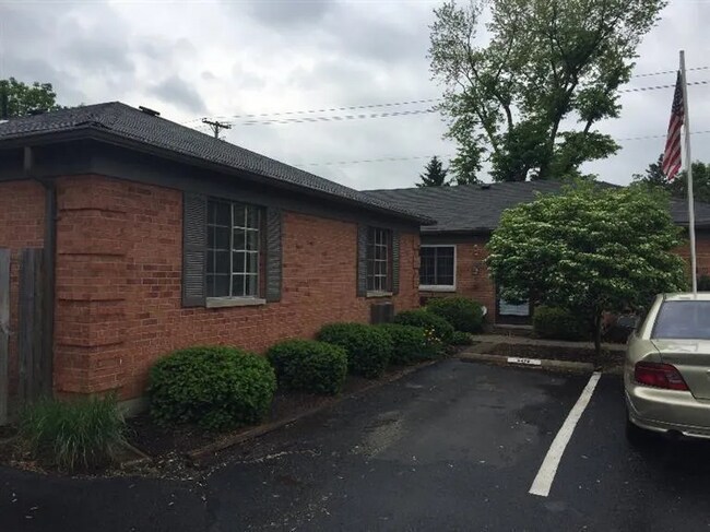 Foto del edificio - 5470 Dunmore Dr