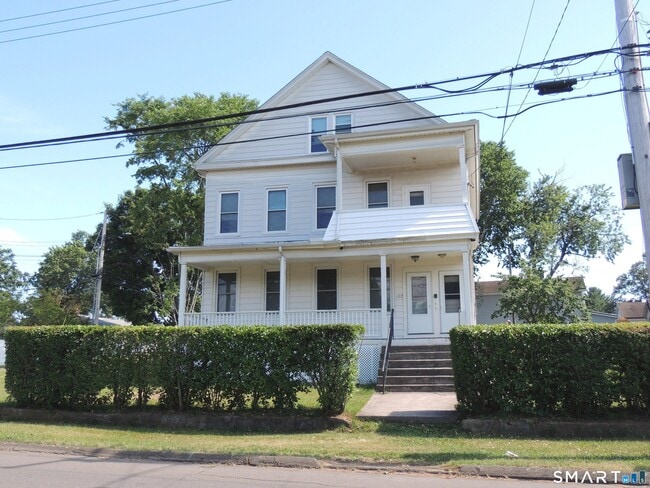 Building Photo - 132 Silver Sands Rd