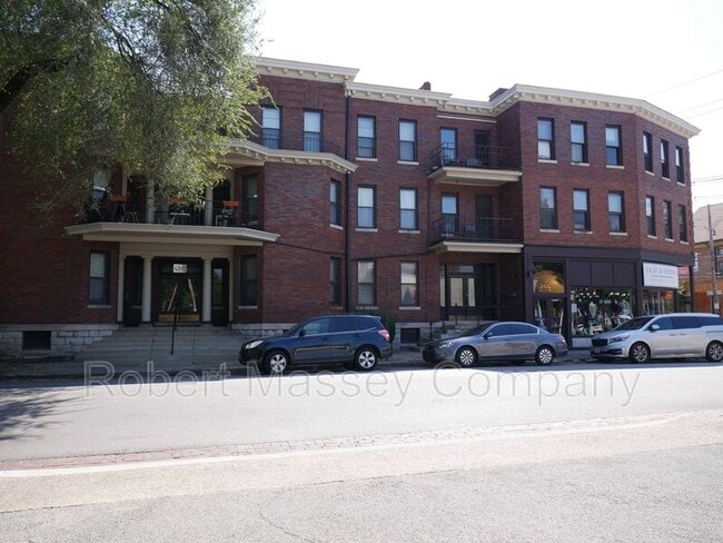 Photo - 2004 Cherokee Pkwy Apartment