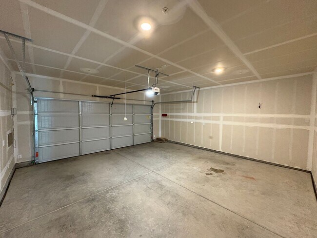 Foto del edificio - Lennar Home Rent Ready!