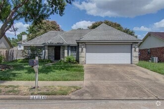 Building Photo - 11810 Stone Bridge Dr