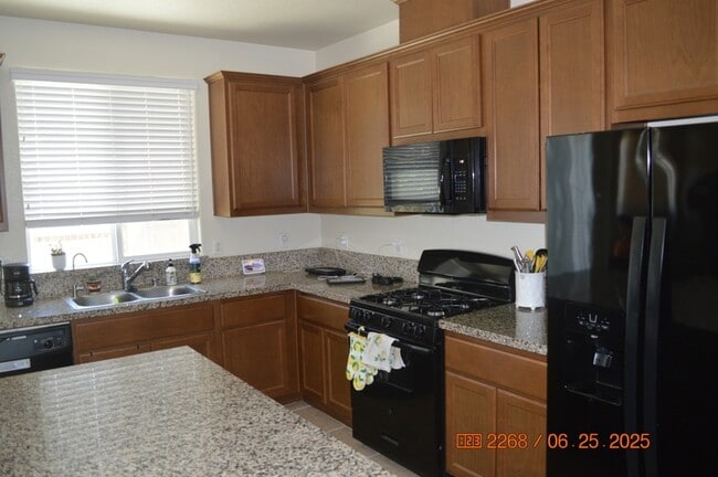 Building Photo - 1668 Ryegrass Wy