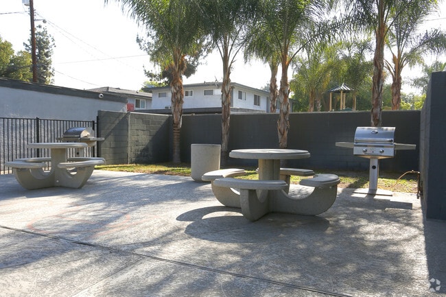 Barbeque - The Met Apartments