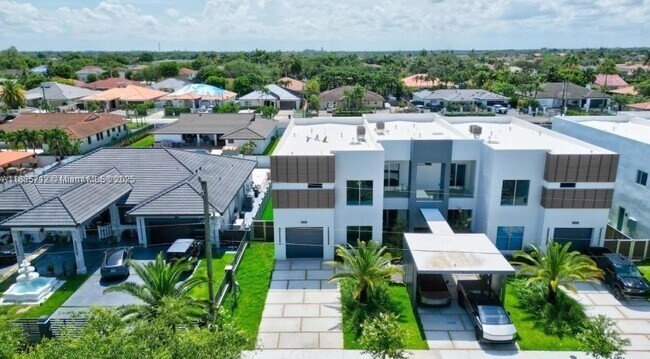 Foto del edificio - 3900 SW 137th Ct