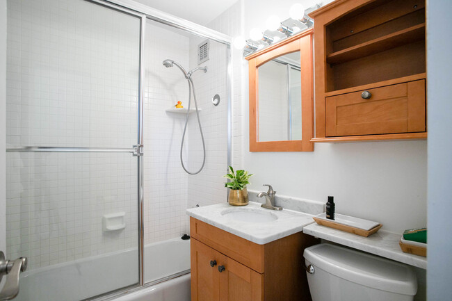 Renovated bath - 1011 Arlington Blvd