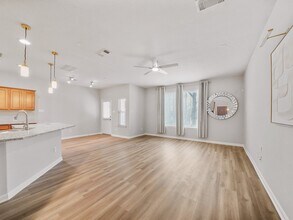 Building Photo - 17814 Arapaho Hill Ln