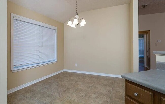 Building Photo - 8680 S Hamilton Bridges Dr